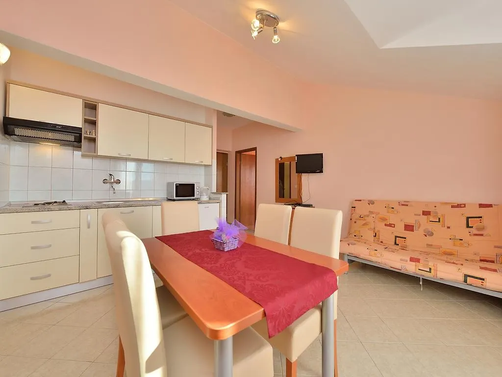 Apartments Katarina Sveti Petar