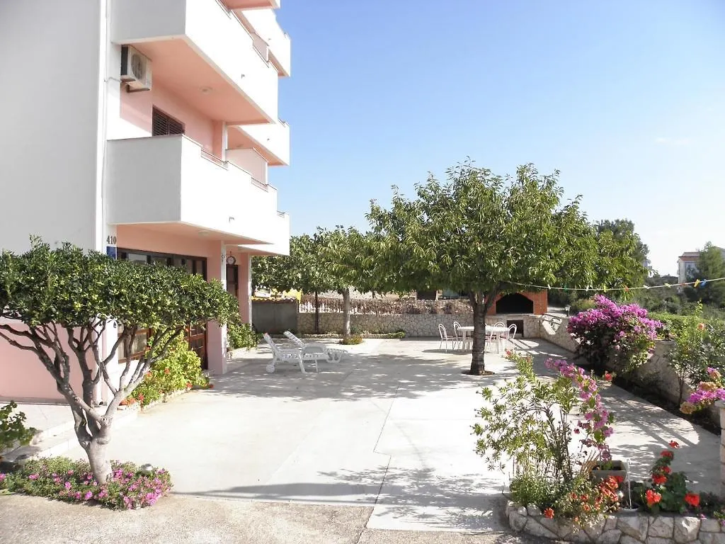 Apartments Katarina Sveti Petar